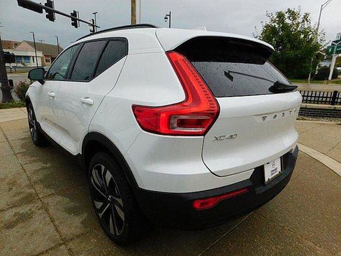 New 2026 Volvo XC40 B5 Ultra w/ Climate Package AWD/4WD image 10
