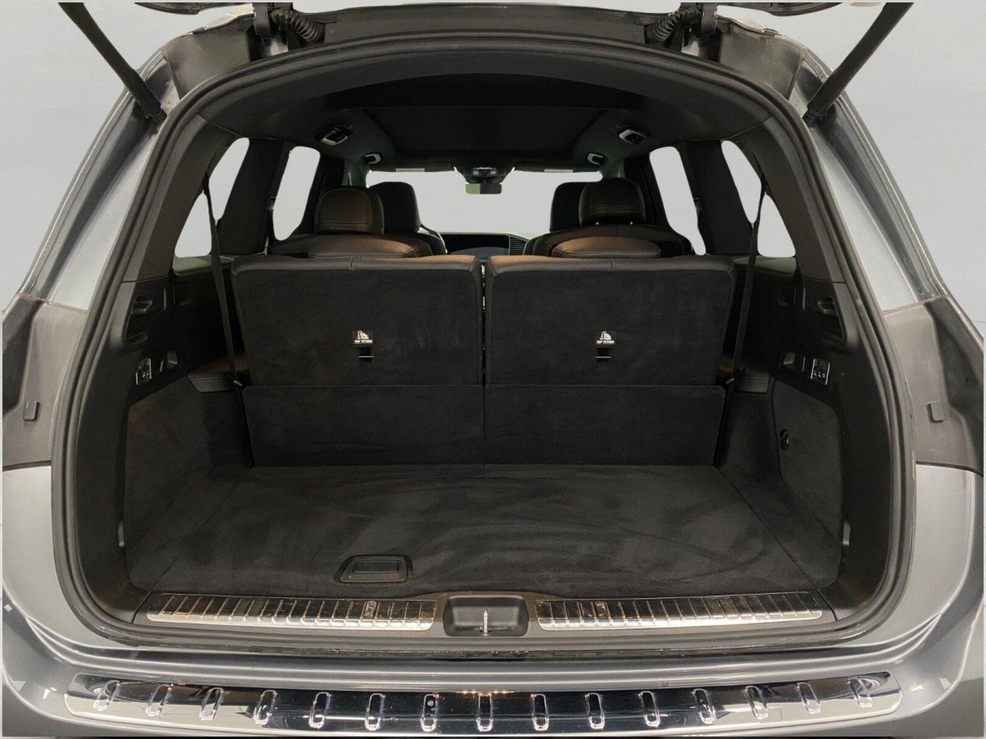 Certified 2024 Mercedes-Benz GLS 450 4MATIC image 5