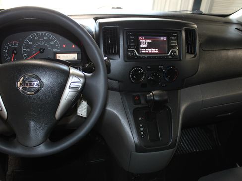 Used 2019 Nissan NV200 S w/ Cruise Control Package FWD image 13