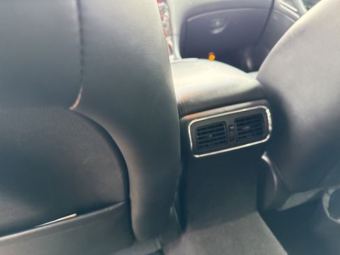 Used 2017 INFINITI QX50 Base w/ Deluxe Touring Package image 11