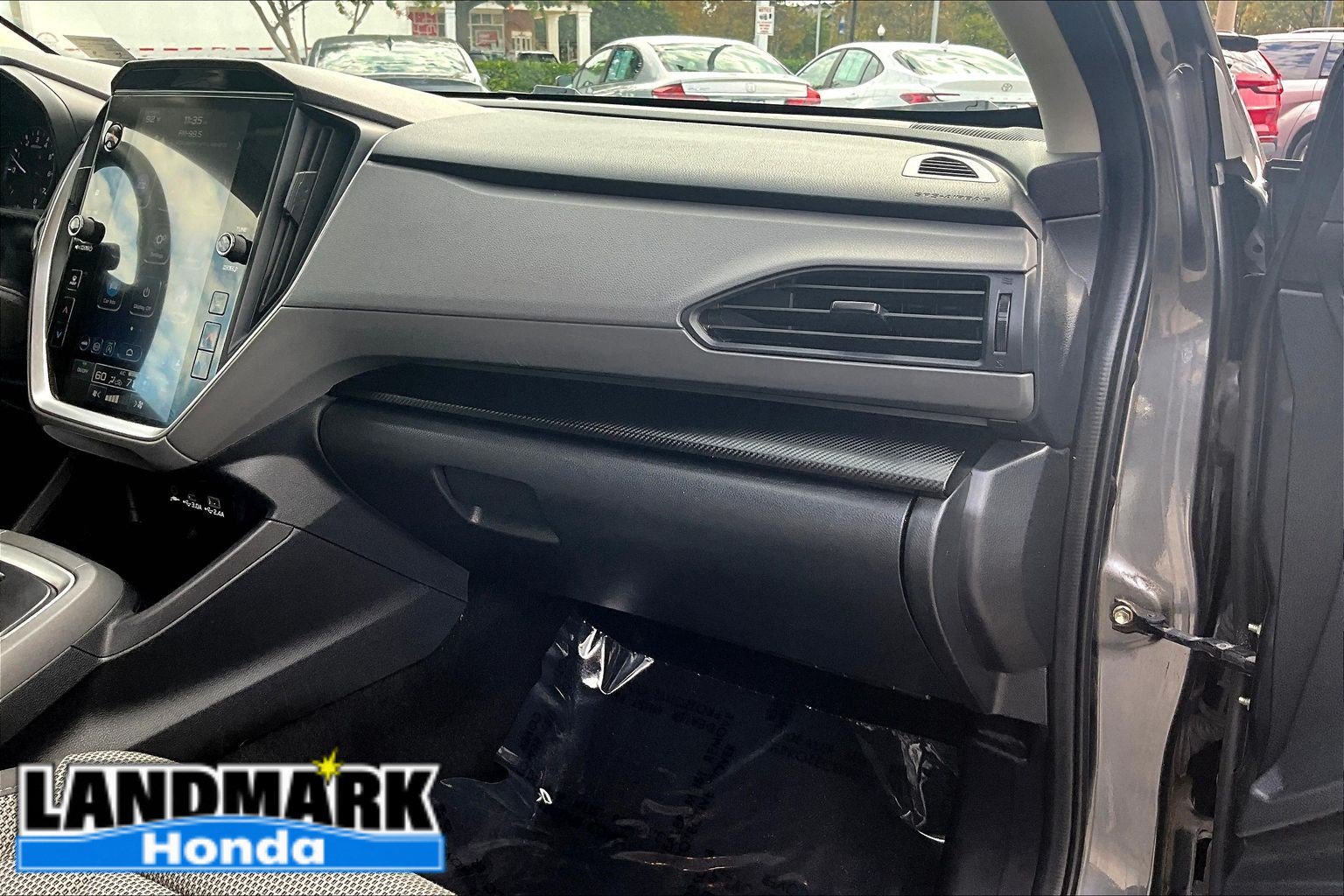 Used 2024 Subaru Crosstrek 2.0i Premium AWD/4WD image 16