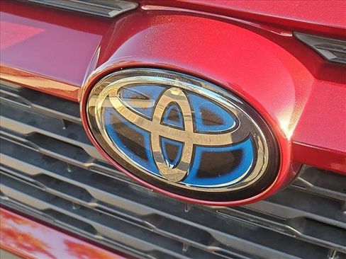 Certified 2024 Toyota RAV4 LE AWD/4WD image 30