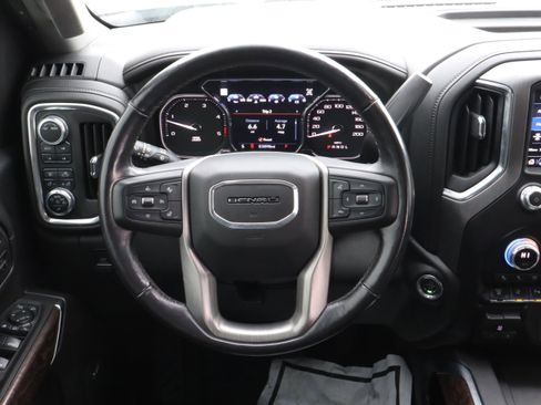Used 2021 GMC Sierra 2500 Denali w/ Denali Ultimate Package image 17