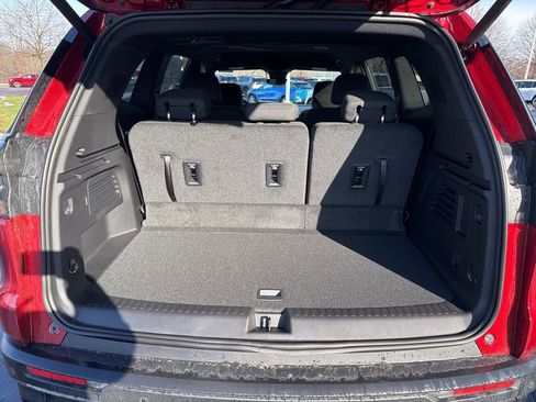 New 2026 GMC Acadia Elevation image 15