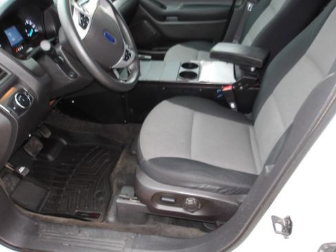 Used 2014 Ford Explorer 4WD Police Interceptor w/ Ready For The Road Package image 5