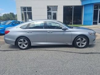 Used 2018 Honda Accord EX video 1