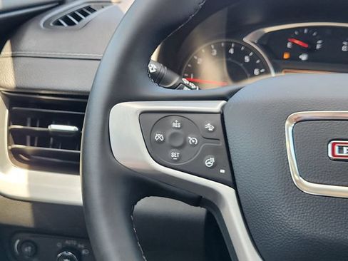 Used 2023 GMC Terrain SLT w/ Infotainment Package II FWD image 27