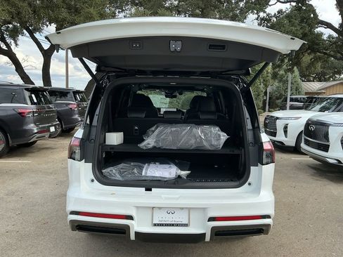 New 2026 INFINITI QX80 Autograph AWD/4WD image 29