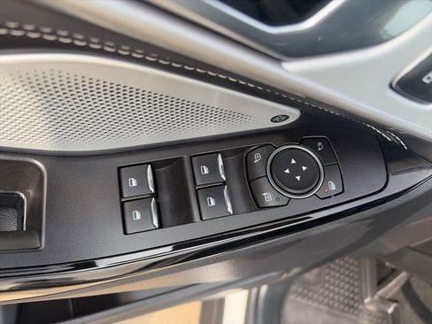 Used 2022 Ford Explorer ST w/ Equipment Group 401A AWD/4WD image 14