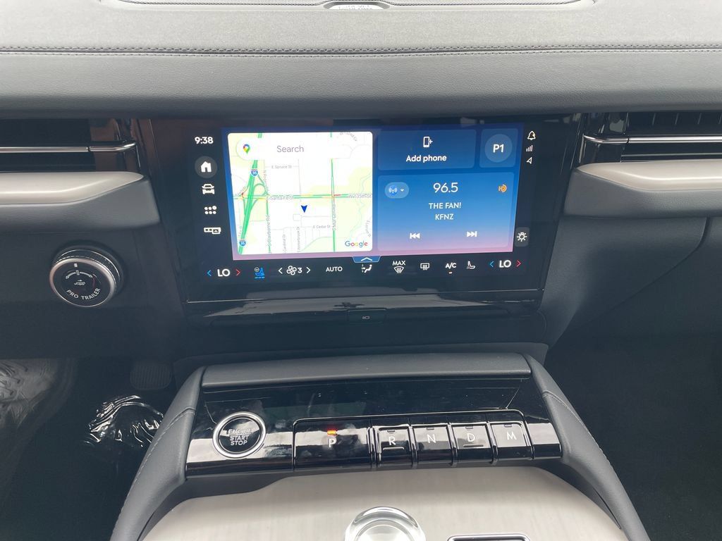 New 2027 Lincoln Navigator Reserve w/ Jet Appearance Package AWD/4WD image 9