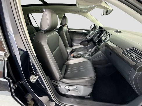 Used 2022 Volkswagen Tiguan SE FWD image 20
