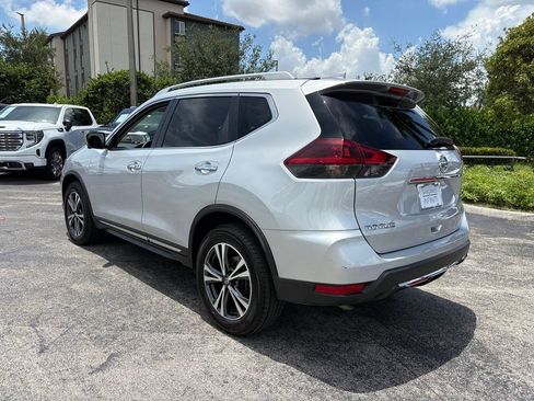 Used 2018 Nissan Rogue SL AWD/4WD image 11