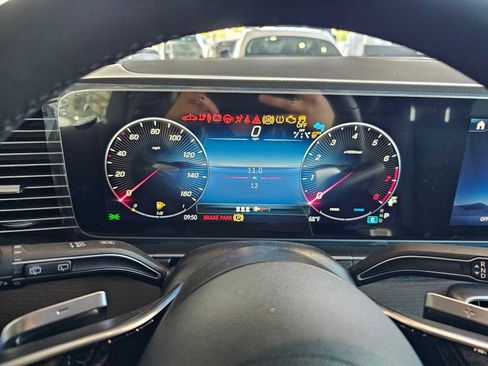New 2025 Mercedes-Benz GLE 580 4MATIC image 24