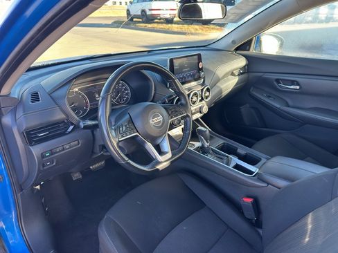 Used 2022 Nissan Sentra SV image 12