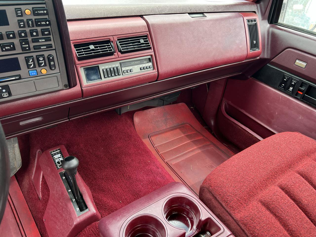 Used 1989 Chevrolet Silverado 3500 4x4 Extended Cab image 9