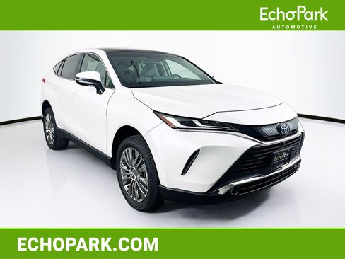 Used 2024 Toyota Venza Limited AWD/4WD image 1