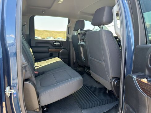 Used 2022 GMC Sierra 2500 SLE w/ SLE Convenience Package AWD/4WD image 17