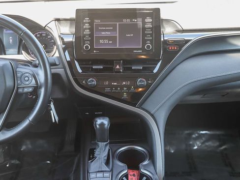 Used 2023 Toyota Camry SE FWD image 13