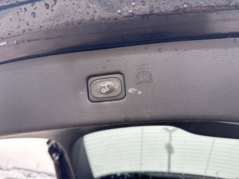 Used 2024 Ford Edge SEL w/ Convenience Package image 12