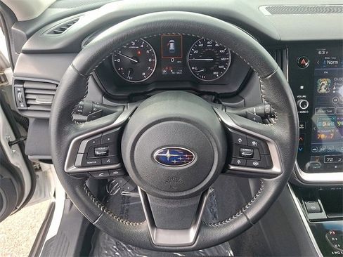 Used 2021 Subaru Outback Premium image 18