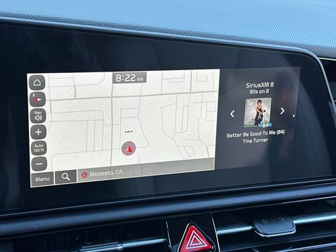 Used 2025 Kia Niro EX Touring image 16