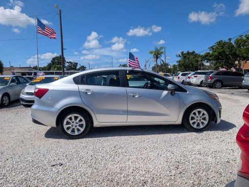 Used 2016 Kia Rio LX image 4