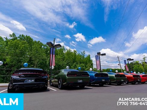 Used 2023 Mitsubishi Outlander SE image 72