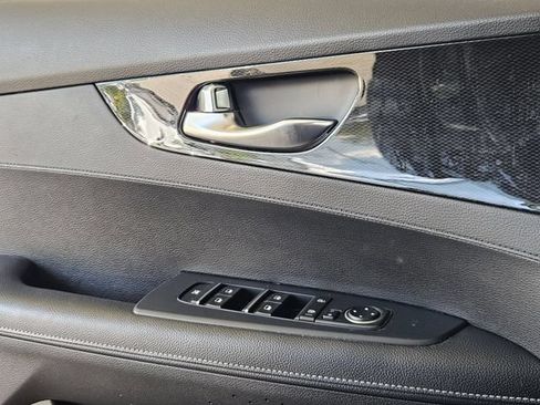 Used 2020 Kia Forte GT-Line FWD image 7