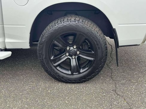 Used 2018 RAM 1500 Sport w/ Convenience Group AWD/4WD image 11
