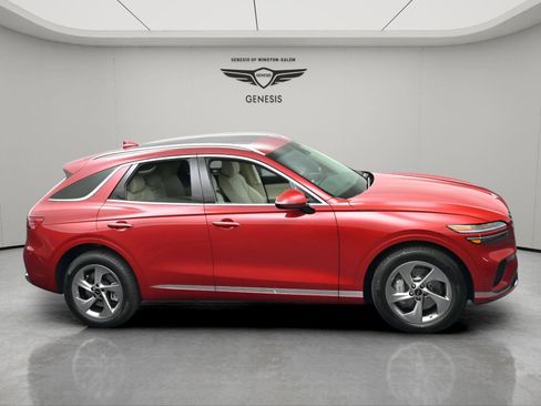 New 2026 Genesis GV70 2.5T Select image 7