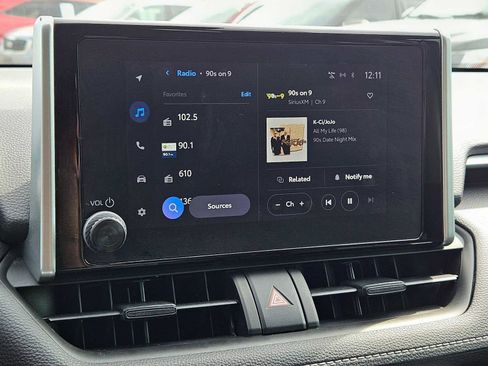 Used 2023 Toyota RAV4 XLE image 25