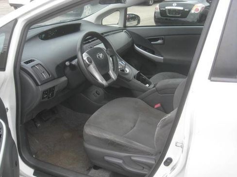 Used 2010 Toyota Prius Two image 17