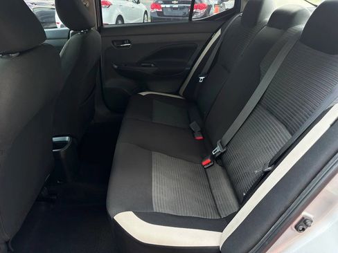 Used 2021 Nissan Versa SV image 13