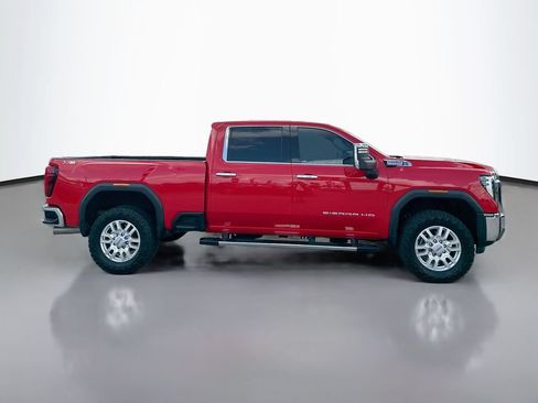 Used 2024 GMC Sierra 2500 SLT w/ SLT Premium Package AWD/4WD image 8