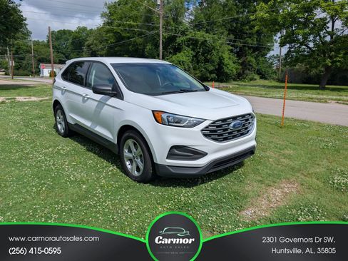 Used 2020 Ford Edge SE FWD image 3