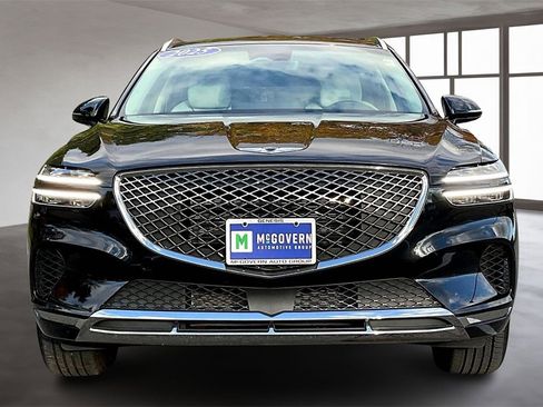 Used 2025 Genesis GV70 2.5T image 2