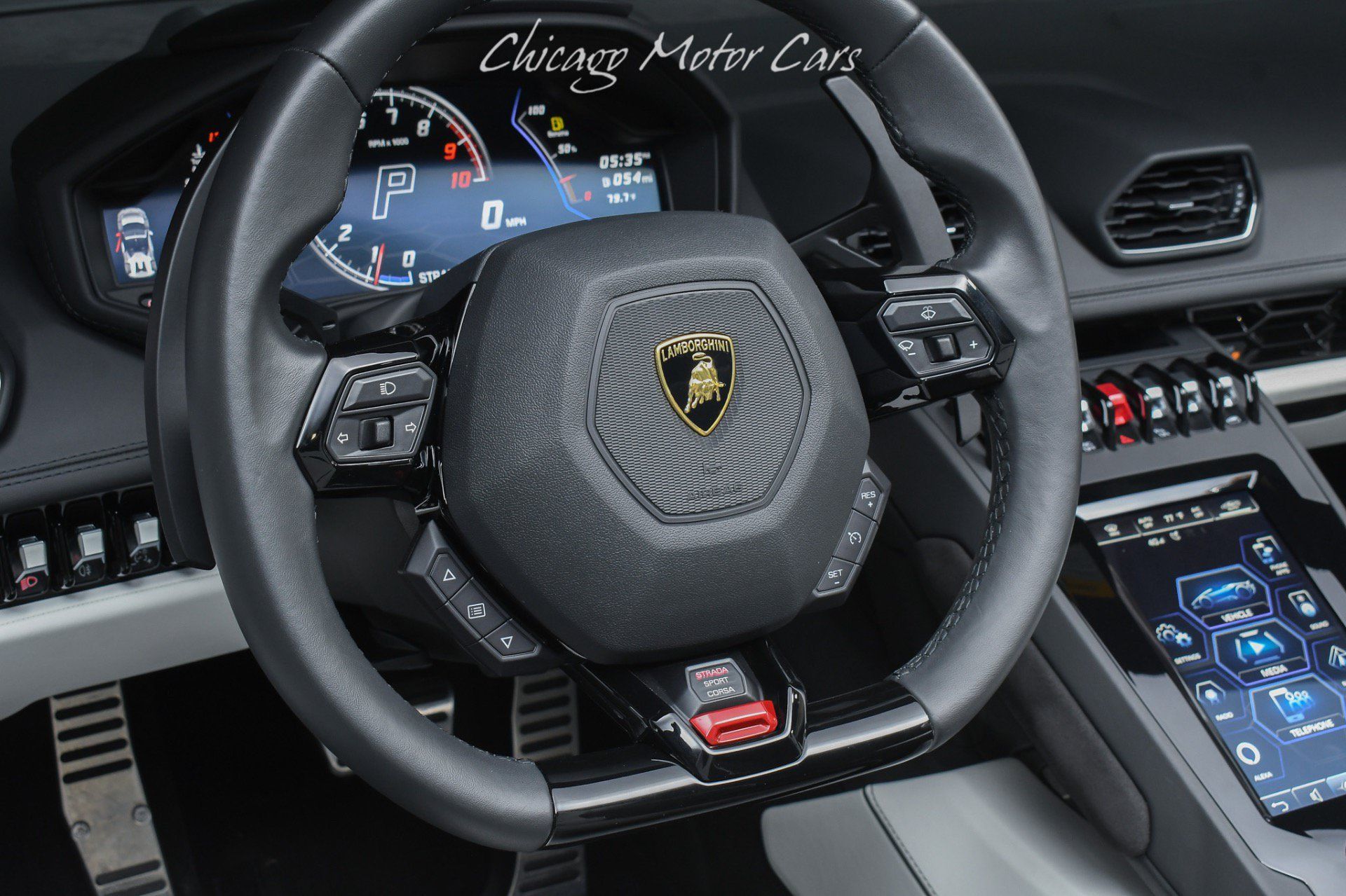 Used 2024 Lamborghini Huracan EVO AWD/4WD image 9