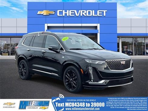 Used 2024 Cadillac XT6 Luxury image 1