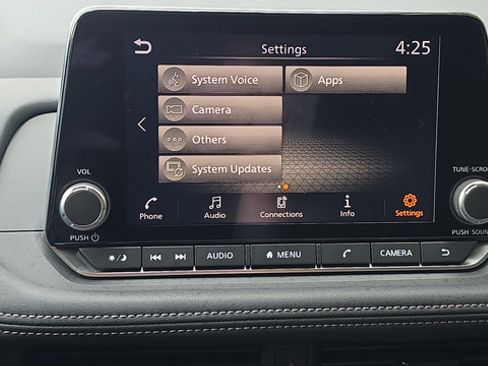 Certified 2026 Nissan Rogue SV FWD image 14