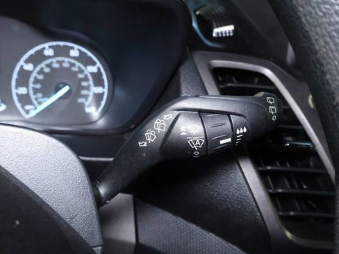 Used 2020 Ford Transit Connect XL image 23