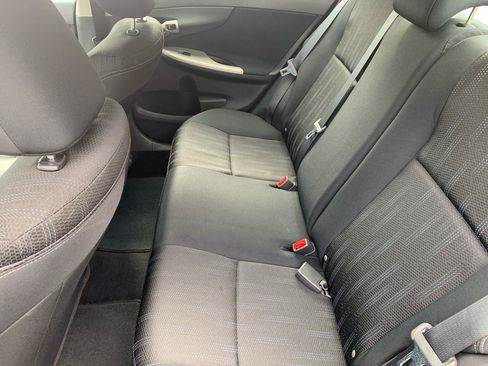 Used 2013 Toyota Corolla S w/ Premium Pkg FWD image 9
