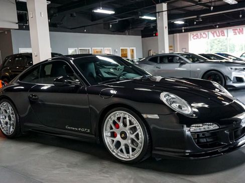 Used 2012 Porsche 911 Carrera 4 GTS AWD/4WD image 33