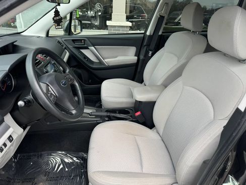 Used 2015 Subaru Forester 2.5i Premium w/ Protection Package #1 AWD/4WD image 10