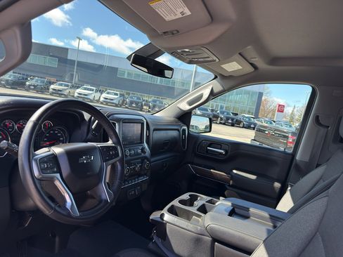 Used 2022 Chevrolet Silverado 1500 RST AWD/4WD image 27