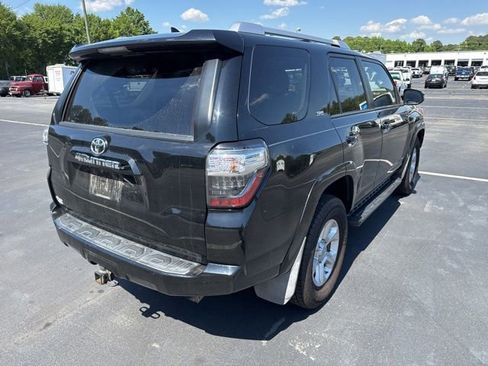 Used 2015 Toyota 4Runner SR5 RWD image 5