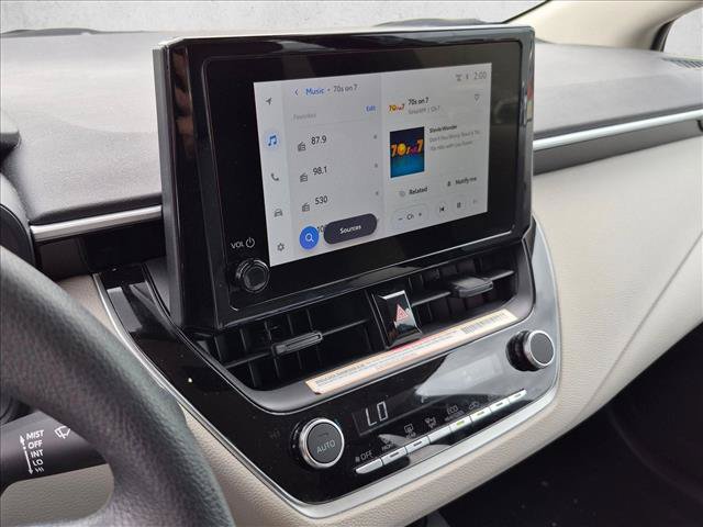 Used 2024 Toyota Corolla LE FWD image 12