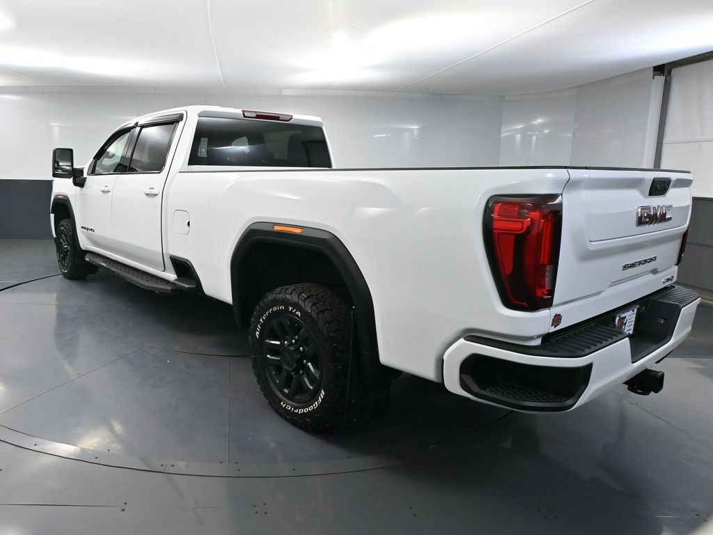 Used 2022 GMC Sierra 2500 AT4 w/ Snow Plow Prep/Camper Package AWD/4WD image 6