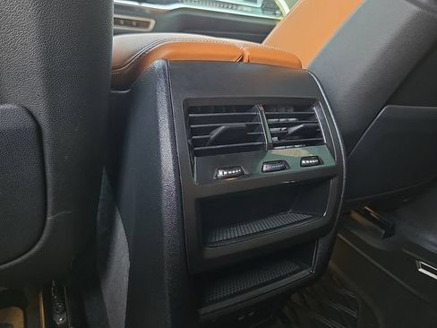 Used 2024 BMW X5 xDrive40i w/ M Sport Package AWD/4WD image 12