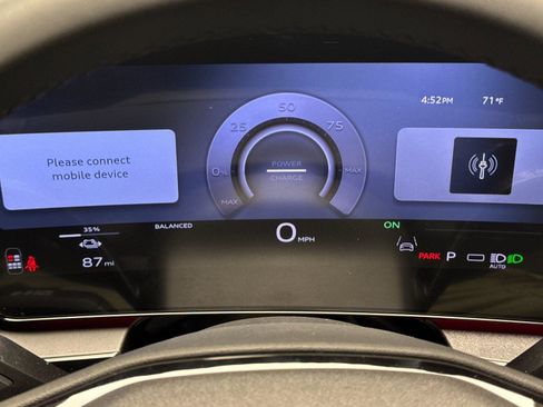 New 2027 Audi Q6 e-tron Premium Plus image 24