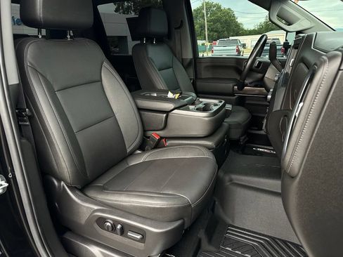 Used 2022 Chevrolet Silverado 2500 LTZ AWD/4WD image 17